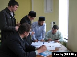 Жюри бәя бирә