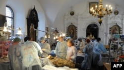 Медпомощь пострадавшим в соборе Св.Михаила, 26.02 2014