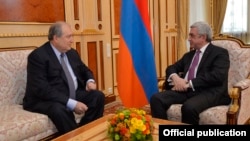Սերժ Սարգսյանն ընդունել է Արմեն Սարգսյանին, արխիվ