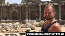 Роман Лакруа