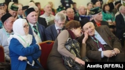 Сулда: Фәүзия Бәйрәмова