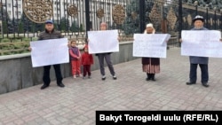 Семья Мирлана Жолдошева.