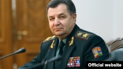 Степан Полторак