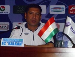 Амон Муродов, сармураббии тими «Балкан»-и Туркманистон