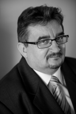 Професор Ігор Галагіда