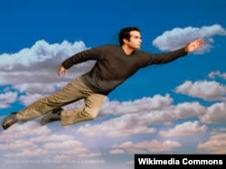 Америкалык иллюзия жасоо өнөрүнүн ээси Дэвид Копперфилд.