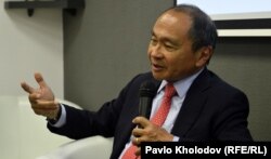 Фрэнсіс Фукуяма ў Кіеве ў 2019 годзе