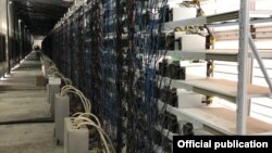 Оборудование для добычи биткоина в Бишкеке.
