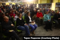 Під час презентації крижки