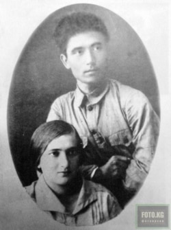 Төрөкул жана Нагима.