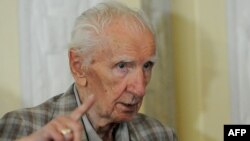 97-літній Ласло Чатарі