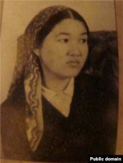 Zampira Asanovanıñ yaşlığı