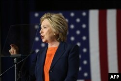 «مردی با سابقه طولانی در تبعیض نژادی، درگیر تئوری‌های توطئه که از صفحات مجلات زرد و گوشه‌های تاریک اینترنت ریشه می‌گیرند، هرگز نباید دولت ما را در دست گرفته و ارتش ما را فرماندهی کند»