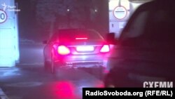 Другий приїзд Яценюка з чорного входу до Адміністрації президента напередодні звіту уряду