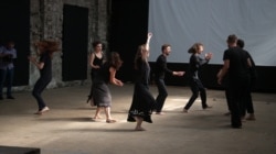 Спів і танець