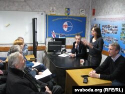 На сустрэчы з дэмакратычнымі актывістамі