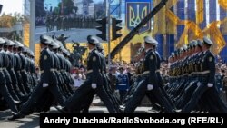 Прикордонники перед трибунами на Майдані Незалежності