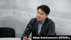 Гражданский активист Адиль Турдукулов.