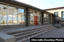 На дільницях 140966 – 140967, які розташовані у школі №9 (вул. Братська, 14)