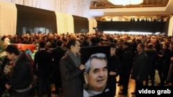 Акын Геролд Белгер акыркы сапарга узатылды. 09.2.2015.