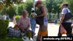 Спадар Станіслаў прывёз лекавыя травы, грыбы і ягады аж з Гарадзеншчыны