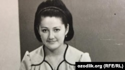 Лола Ҳотамова