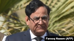 Асия Бибинин укугун коргогон адвокат Сайфулла Мулк.