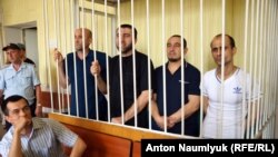 "Бакчасарай дүртлеге" мәхкәмәсе, сулдан: Зеври Абсеитов, Энвер Мамутов, Ремзи Меметов, Рустем Абильтаров, 2018 ел