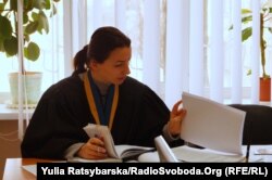 Олена Царікова