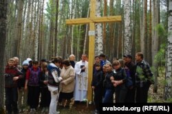 Крыж на магіле архімандрыта Андрэя Цікоты пад Тайшэтам