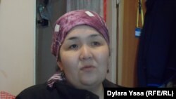 Ляззат Аширимбет, житель общежития № 15 в Шымкенте. 13 января 2016 года.