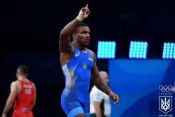 Жан Беленюк