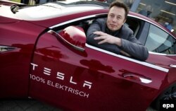 ماسک در تسلا