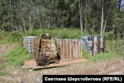 Нефть в бочках