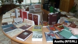 Китаплар күргәзмәсе