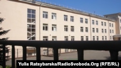 Школа, де вчилась Юлія Тимошенко