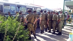 Diňle: Balkanda mejbury zähmete, pagta ýygymyna çekilen birnäçe esger gullukdan gaçdy
