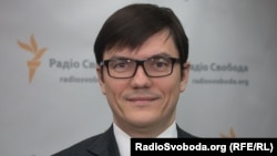 Напередодні колишній міністр інфраструктури Андрій Пивоварський підтвердив, що ВАКС закрив справу проти нього