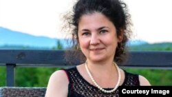 Елена Семенова. Алматы, 1 мая 2010 года.