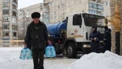 Жителям Торецка привезли воду