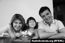Олена і Володимир Зеленські разом з донькою