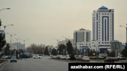 Aşgabadyň köçeleriniň biri