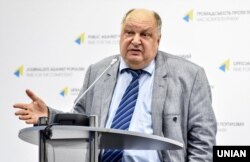 Директор інституту Української мови НАНУ Павло Гриценко