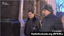 Бізнесмен та колишній депутат від фракції «Батьківщина» Олександр Дубовой раніше вже був фігурантом журналістського розслідування