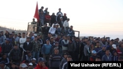 Жети-Өгүздөгү Кумтөргө каршы митинг. 30-май, 2013-жыл