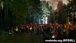 «Ноч расстраляных паэтаў» у Курапатах у 2020 годзе