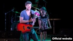 Арсен Мірзоян (фото сайту arsen-music.com.ua)