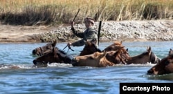 Кадр из фильма "Кентавр".