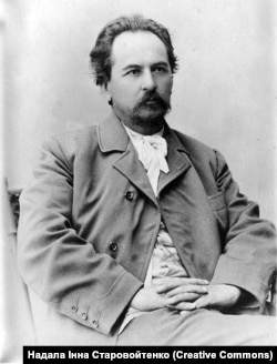 Євген Чикаленко (1861–1929). Київ, 1907 рік. Євген Чикаленко – визначний громадсько-політичний діяч, інтелектуал, видавець, публіцист, мемуарист, лексикограф, меценат української культури, агроном, землевласник. Один з ініціаторів скликання Української Центральної Ради