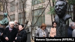 Эстеликтин ачылышы, 24-октябрь, 2013-жыл